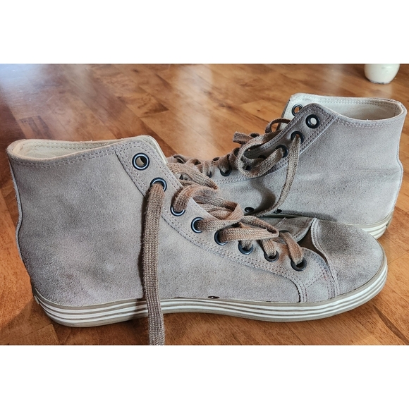 Hogan Other - Hogan Men High-Top Suede Sneakers